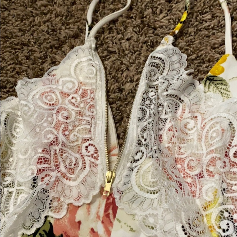 Dress - Picture 4 of 5